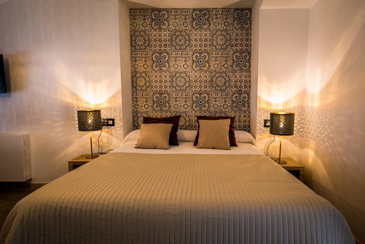 La Maroma Rooms & Views 阿尔哈马德格兰娜达 外观 照片